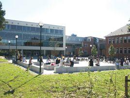 西部大學 西部大學