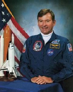 約翰·楊 約翰·楊