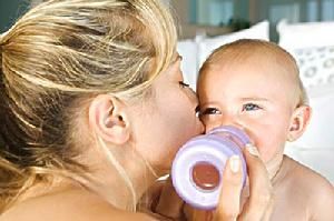 劣質彩色奶瓶引發鉛中毒