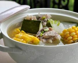玉米冬瓜骨頭湯 玉米冬瓜骨頭湯