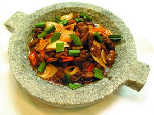 石鍋肥腸 石鍋肥腸