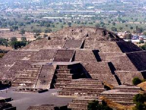 （圖）太陽金字塔