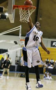 歐維頓&middot;J’安東尼&middot;梅奧