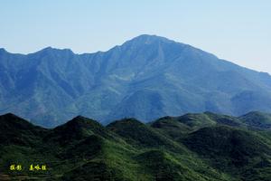 通城縣黃袍山（姜詠勝攝）