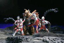 麥比烏斯&middot;奧特曼