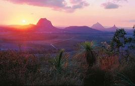 玻璃屋山脈 玻璃屋山脈