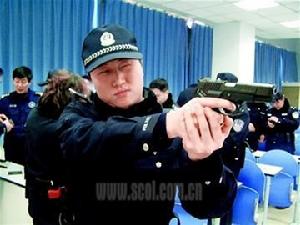 白朗寧M1935自動手槍