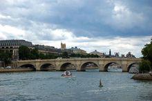 塞納河上的新橋