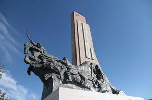 任丘郭村抗日紀念碑 任丘郭村抗日紀念碑