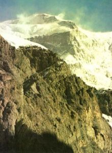 天山最高峰——托木爾峰