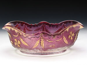 紫色玻璃描金花卉紋盆 紫色玻璃描金花卉紋盆
