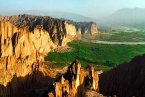 隴上石林 隴上石林