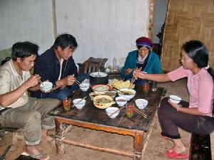 煉廠村農家生活場景