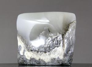 朦朧的月光，如薄薄之纖紗，如清溪之流水