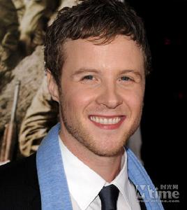 艾什頓·霍爾姆斯 艾什頓·霍爾姆斯