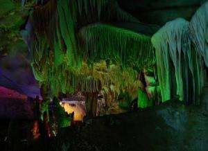 石台溶洞群 石台溶洞群