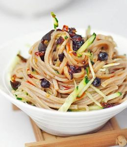 麻辣蕎麥涼麵 麻辣蕎麥涼麵