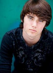 卡梅隆·布萊特 卡梅隆·布萊特