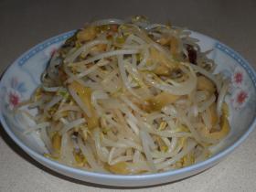 榨菜炒銀芽