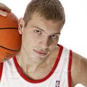 謝爾蓋·蒙亞 謝爾蓋·蒙亞