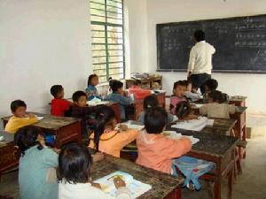 桃園村（拖布卡鎮）