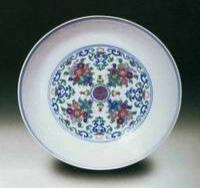 清雍正鬥彩團花“壽”字盤 清雍正鬥彩團花“壽”字盤