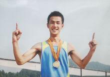 勇奪三金 劉秦嵩