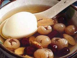 雞蛋黃芪燉桂圓 雞蛋黃芪燉桂圓