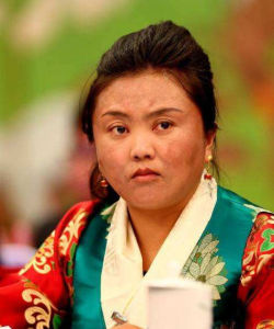 阿梅[巴青縣拉西鎮黨委書記]