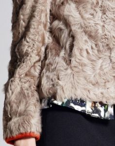 沙毛裘皮 沙毛裘皮