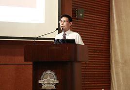 甄良[長江學者特聘教授]