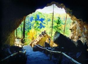 寧安火山口國家森林公園 寧安火山口國家森林公園