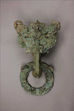 戰國立鳳蟠龍紋銅鋪首