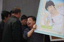 女兒離世後父親：趙啟悲痛欲絕