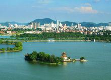 天井湖景區風光