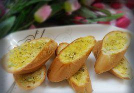 蒜蓉烤法棍 蒜蓉烤法棍