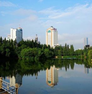 環城翡翠 環城翡翠