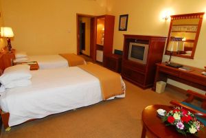 信陽縣印刷廠勞動服務公司麗江大酒店 信陽縣印刷廠勞動服務公司麗江大酒店