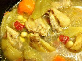 苦瓜黃豆煲雞湯 苦瓜黃豆煲雞湯