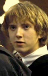 厄尼·麥克米蘭