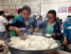 食堂保衛戰 食堂保衛戰