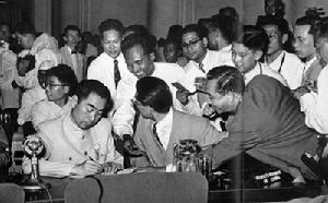 （圖）周恩來在印尼