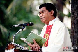 西門內斯·貝洛