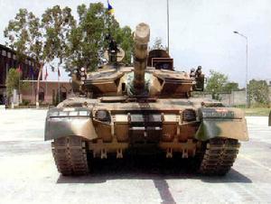 中國MBT2000主戰坦克