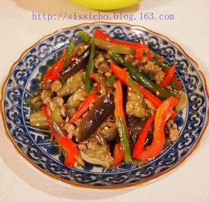 雙椒肉碎炒茄子