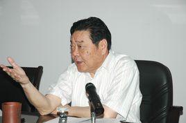 楊志成[湖北楚源集團公司董事長兼黨委書記]