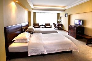 2012年4月份新裝修的房間,鳳凰樓.