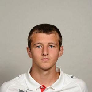 赫爾諾特·特勞內er