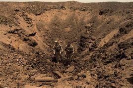 彈坑理論 彈坑理論