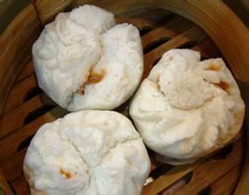 雪菜叉燒包 雪菜叉燒包